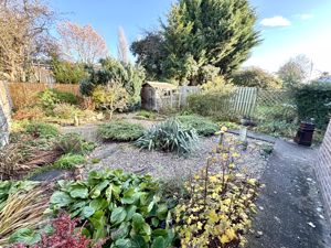 Photo 13- click for photo gallery